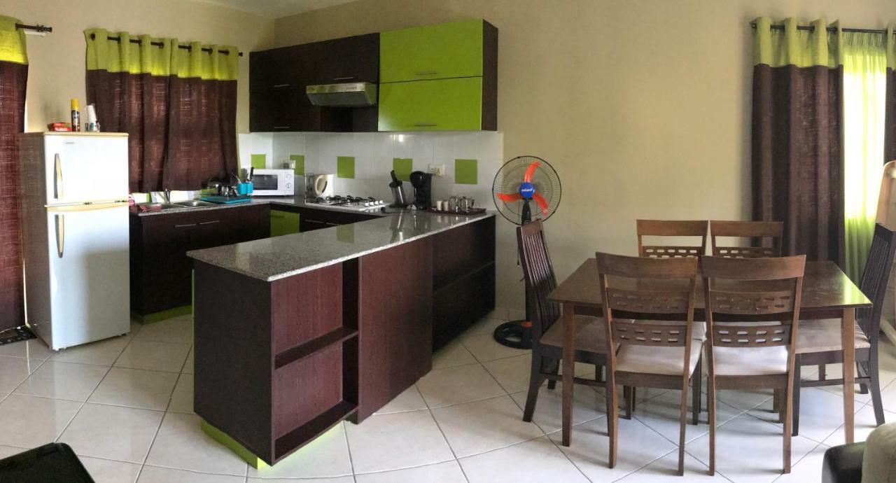 Les Lauriers Apartment Flic en Flac Luaran gambar