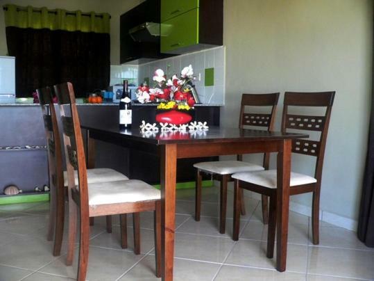 Les Lauriers Apartment Flic en Flac Luaran gambar